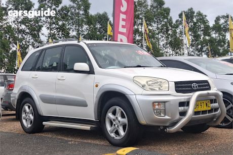 White 2001 Toyota RAV4 Wagon Cruiser (4X4)