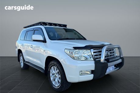 White 2007 Toyota Landcruiser Wagon Sahara (4X4)