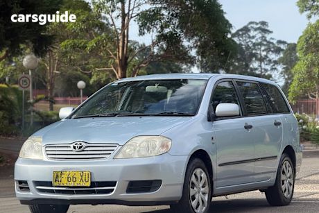 Blue 2005 Toyota Corolla Wagon Ascent