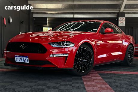 Red 2018 Ford Mustang Coupe Fastback Gt 5.0 V8