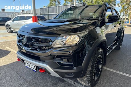 Black 2018 HSV Colorado Crew Cab Pickup Sportscat (4X4)