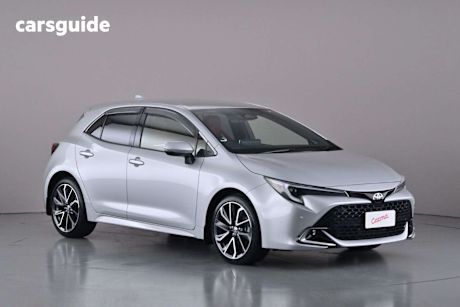 Silver 2024 Toyota Corolla Hatchback Zr
