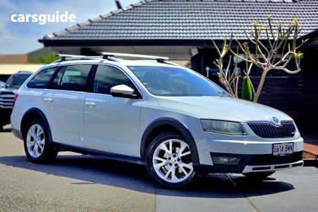 White 2016 Skoda Octavia Wagon Scout 110 Tdi (4X4)