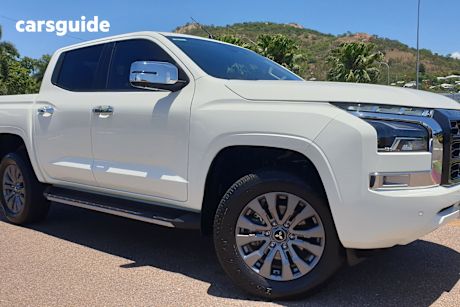 White 2024 Mitsubishi Triton Double Cab Pick Up Gls (4X4)