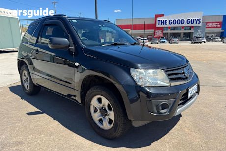Black 2012 Suzuki Grand Vitara Wagon (4X4)