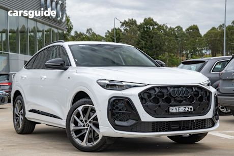 White 2025 Audi Q5 Sportback 45 Tfsi Quattro S Line Mhev