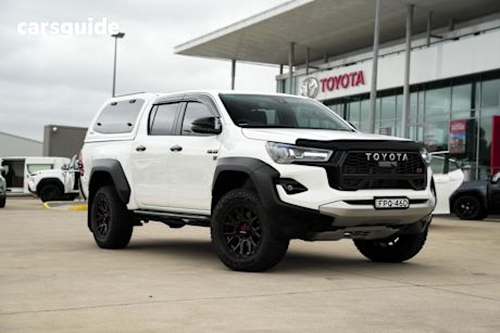 White 2024 Toyota Hilux Double Cab Pick Up Gr-Sport (4X4)