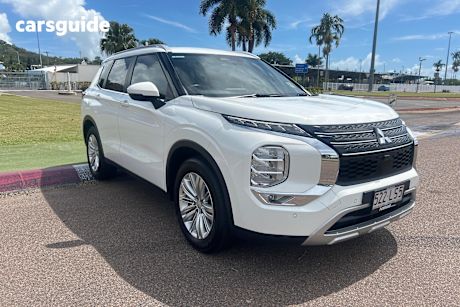 White 2024 Mitsubishi Outlander Wagon Ls 7 Seat (2Wd)