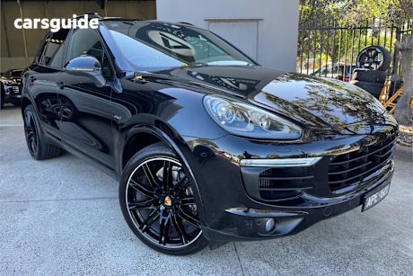 Black 2017 Porsche Cayenne Wagon Platinum Edition