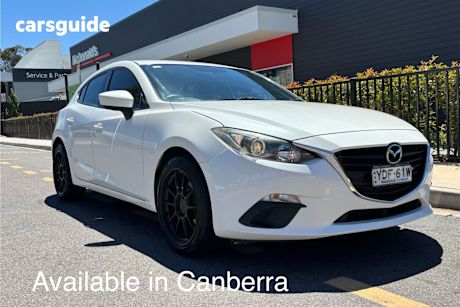 White 2015 Mazda 3 Hatchback Neo