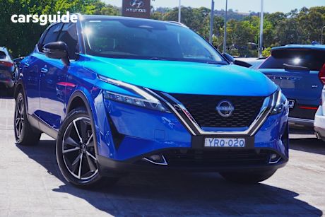 Blue 2023 Nissan Qashqai Wagon St-L