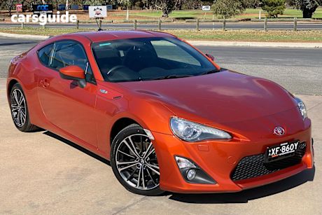 Orange 2013 Toyota 86 Coupe Gts