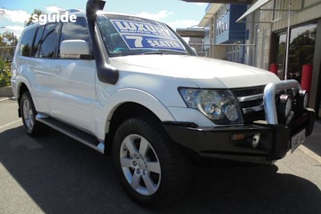 White 2008 Mitsubishi Pajero Wagon Vr-X Lwb (4X4) 25Th Ann