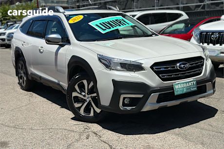 White 2022 Subaru Outback Wagon Awd Touring