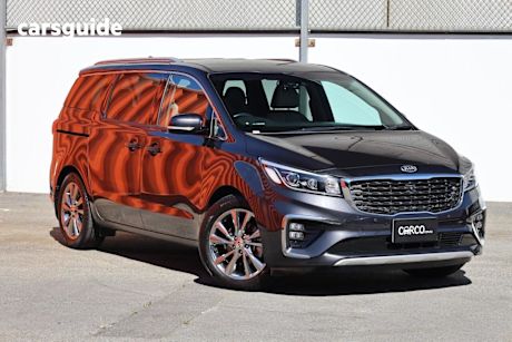 Grey 2020 Kia Carnival Wagon Platinum