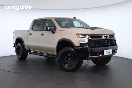 Gold 2023 Chevrolet Silverado Crew Cab Pickup 1500 Zr2