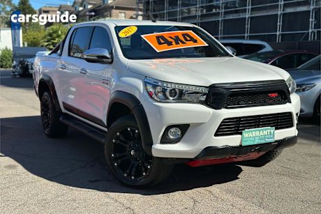 White 2017 Toyota Hilux Dual Cab Utility Sr5 (4X4)