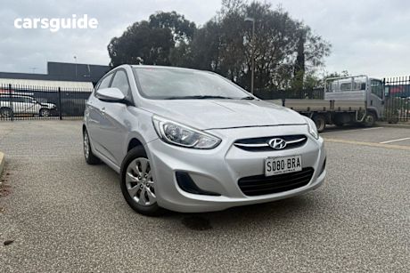 Silver 2017 Hyundai Accent Hatchback Active