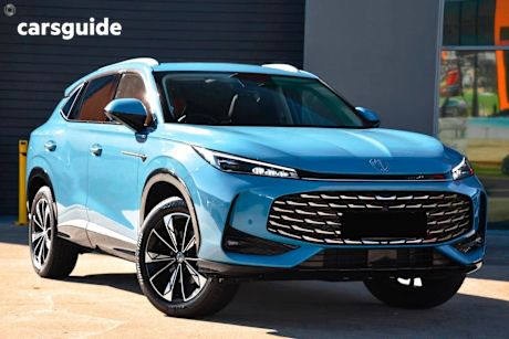 Blue 2025 MG HS Wagon Essence