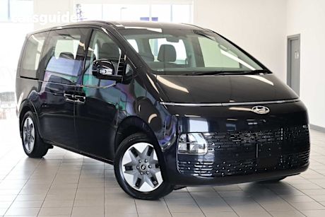 Blue 2022 Hyundai Staria Wagon