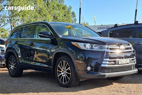 Black 2017 Toyota Kluger Wagon Grande (4X4)