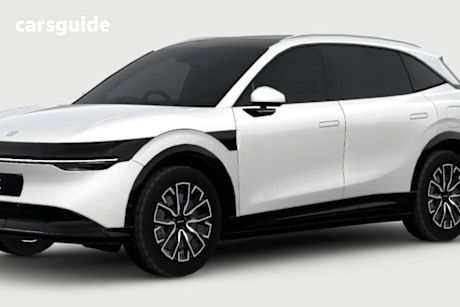 White 2025 Zeekr 7X Wagon Rwd