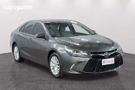 2016 Toyota Camry Sedan Atara Sl