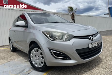 Silver 2013 Hyundai I20 Hatchback Active