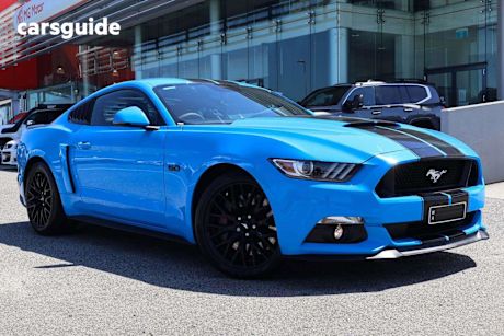 Blue 2017 Ford Mustang Coupe Fastback Gt 5.0 V8