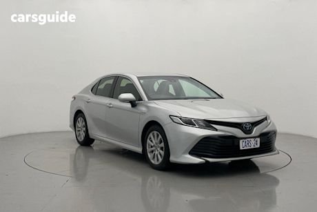 2018 Toyota Camry Sedan Ascent (Hybrid)