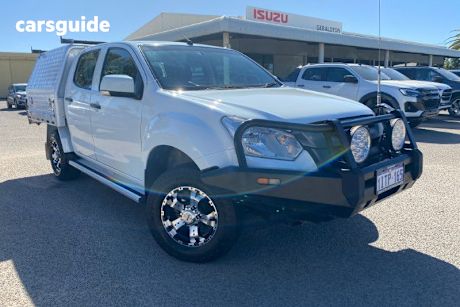 White 2019 Isuzu D-MAX Crew Cab Chassis Sx (4X4)