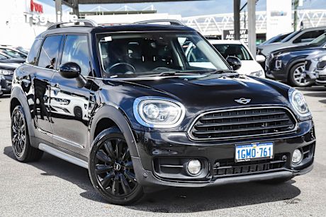 Black 2017 Mini Clubman Wagon Cooper