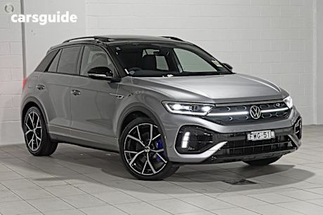 Silver 2024 Volkswagen T-ROC Wagon R