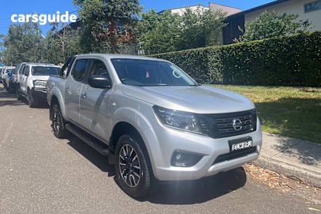Silver 2020 Nissan Navara Dual Cab Pick-up St (4X4)