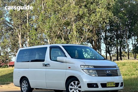 2003 Nissan Elgrand Wagon