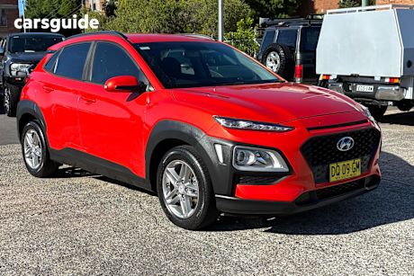 Orange 2017 Hyundai Kona Wagon Active