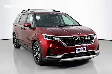 Red 2023 Kia Carnival Wagon Sli
