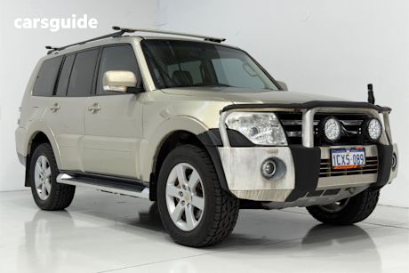 Gold 2008 Mitsubishi Pajero Wagon Exceed Lwb (4X4)