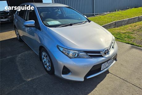 Silver 2014 Toyota Corolla Hatchback Ascent