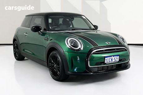 Green 2023 Mini Cooper Hatchback Classic 3D Hatch