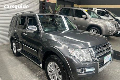 Brown 2018 Mitsubishi Pajero Wagon Exceed Lwb (4X4) 7 Seat