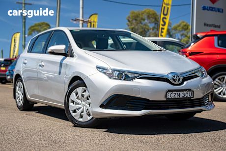 Silver 2015 Toyota Corolla Hatchback Ascent