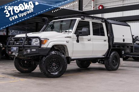 White 2021 Toyota Landcruiser Double Cab Chassis Gxl