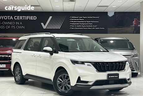 White 2022 Kia Carnival Wagon S