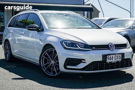 White 2017 Volkswagen Golf Wagon R Wolfsburg Edition