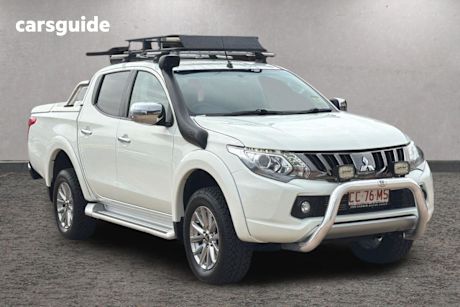 White 2017 Mitsubishi Triton Dual Cab Utility Gls (4X4)