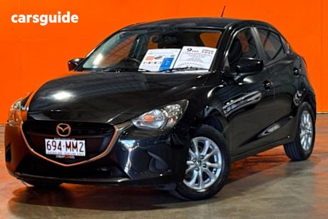 Black 2015 Mazda 2 Hatchback Maxx