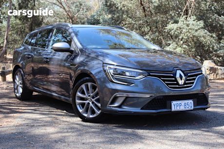 Grey 2018 Renault Megane Wagon Gt-Line
