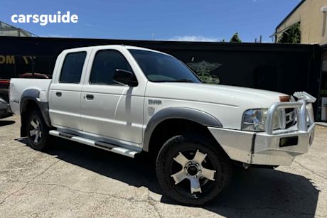 White 2006 Ford Courier Crew Cab Pickup Gl (4X4)