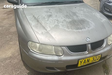 Gold 2002 Holden Commodore Wagon Acclaim
